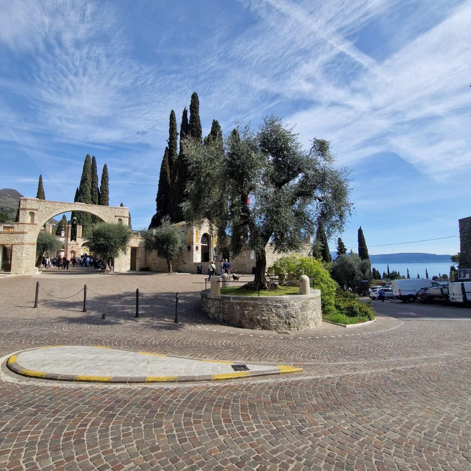 B&B Al Vittoriale Da Maja Gardone Riviera Ngoại thất bức ảnh