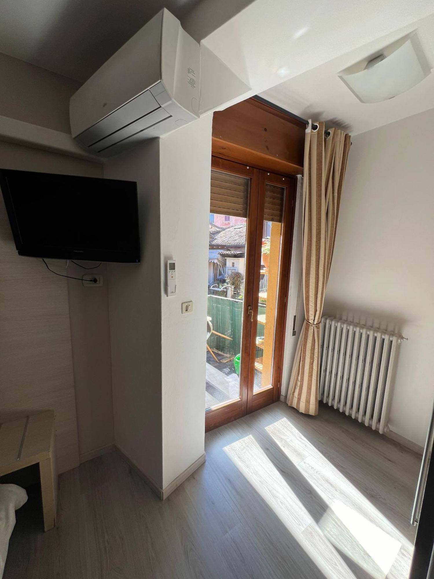 B&B Al Vittoriale Da Maja Gardone Riviera Ngoại thất bức ảnh