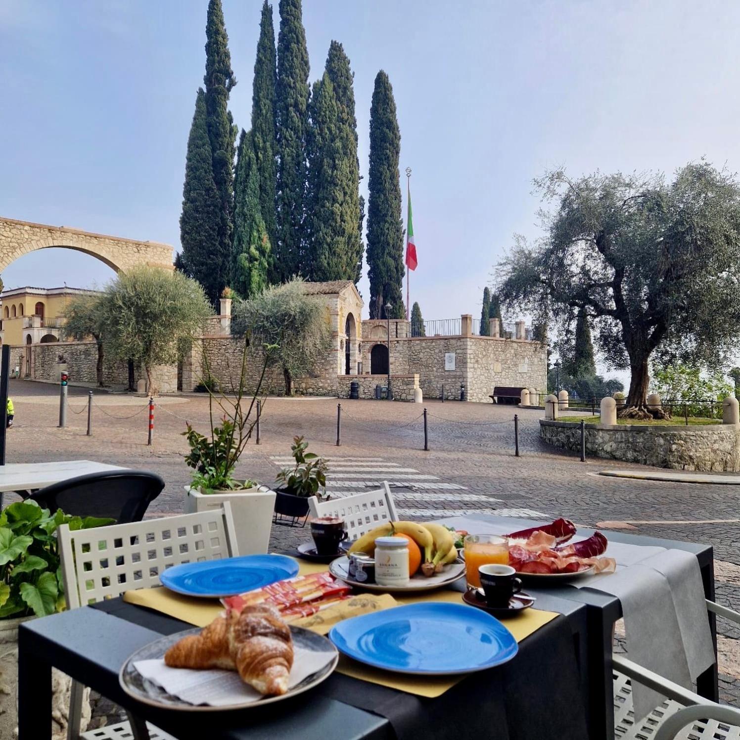 B&B Al Vittoriale Da Maja Gardone Riviera Ngoại thất bức ảnh
